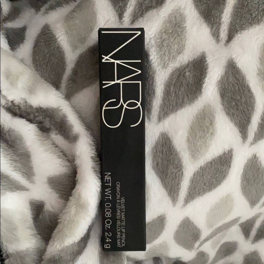 NARS LIP PENCIL
